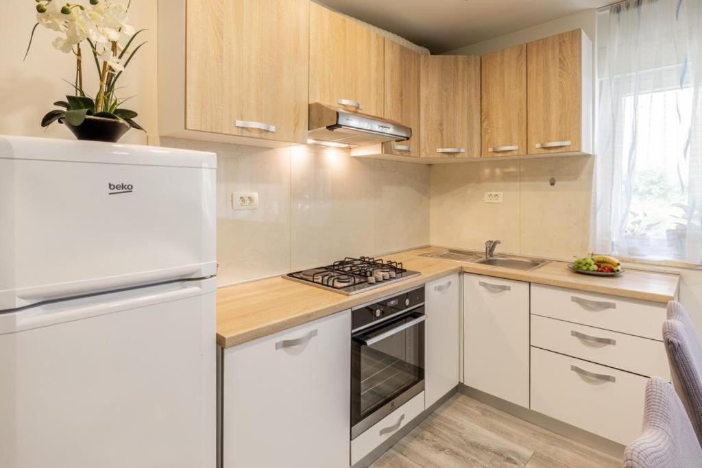 Leilighet Josko - Combine Parking&beach&old Town *